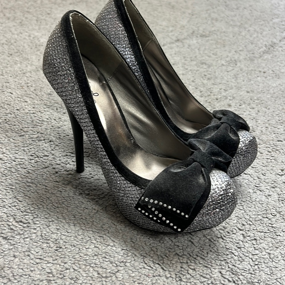 Qupid silver and black sequin stilettos